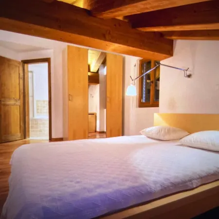 Cosy Chalet With A Garden & Mountain View Tatil Evi Pettneu am Arlberg