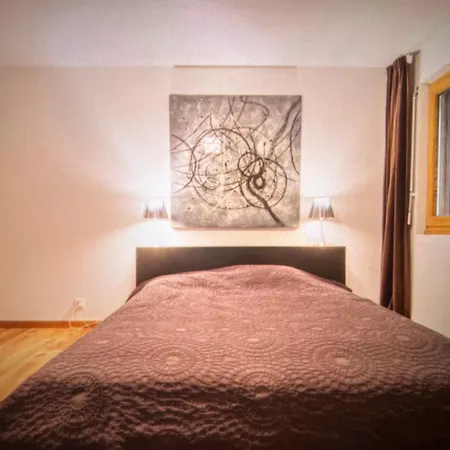 Cosy Chalet With A Garden & Mountain View Pettneu am Arlberg